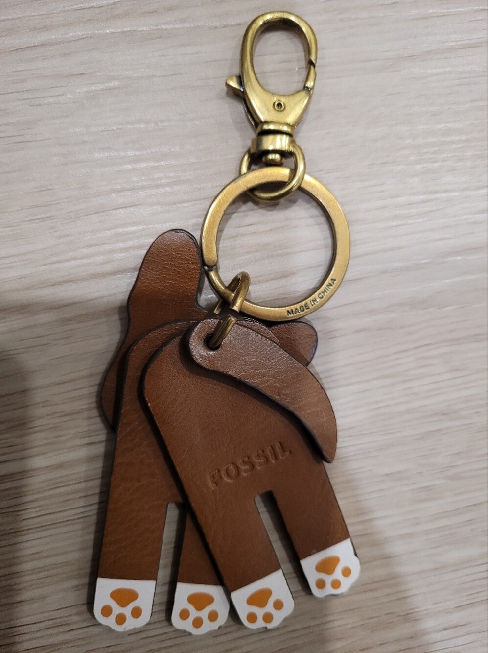 Fossil Leather Sofia Dog Keychain Bag Charm + Foldable Table Purse Holder - Picture 4 of 6